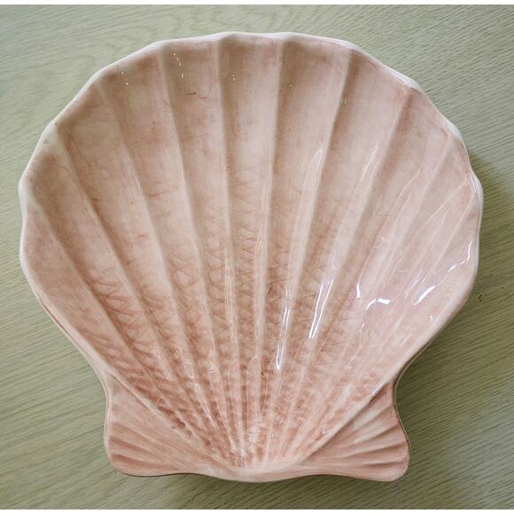 DISH-AMERICAN ATELIER-"By The Sea"-Pink-Shell Shaped-Oven-Dishwasher-Microwave - Picture 7 of 10